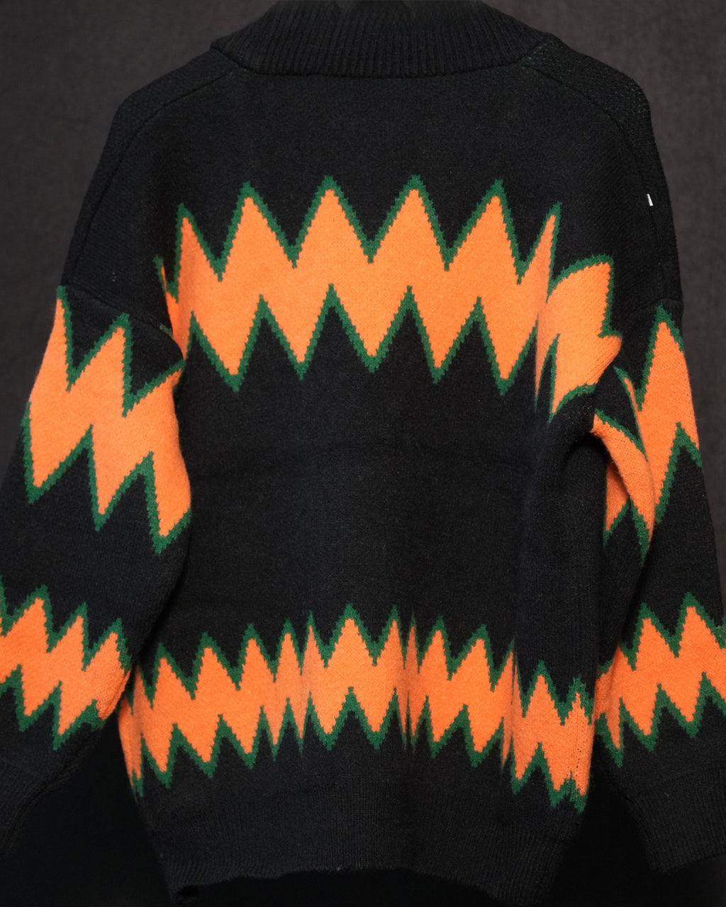 Zig-Zag Knit Cardigan